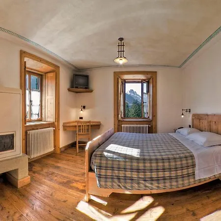 Li Arnoga Hotel 3*