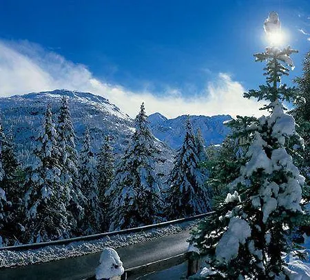 Hotel Li Arnoga 3*
