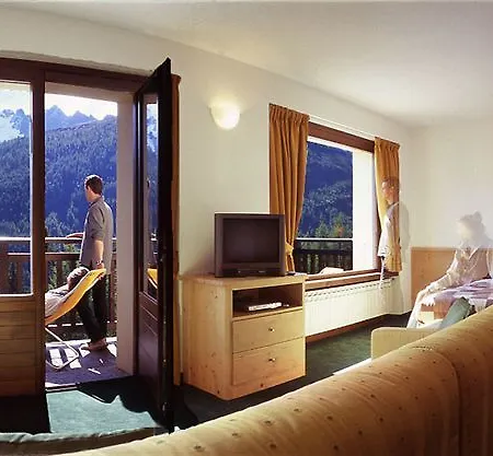 Hotel Li Arnoga