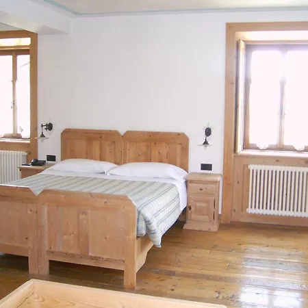 Li Arnoga Hotel