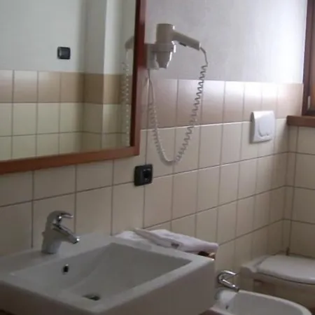 Li Arnoga Hotel