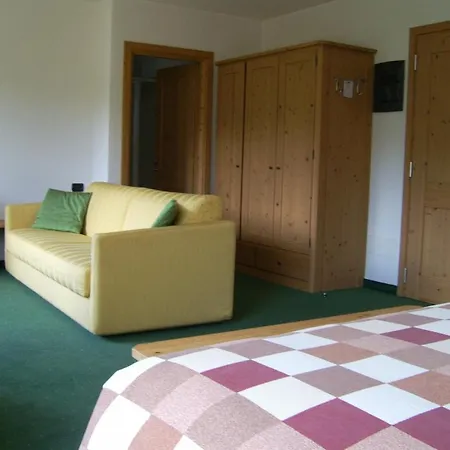 Hotel Li Arnoga 3*